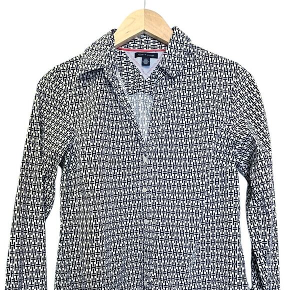 TOMMY HILFIGER Button Down Shirt Cotton Collared Long Sleeves Medium EUC - Picture 6 of 9